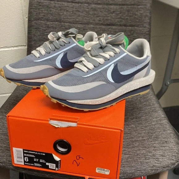 Nike waffles size 6 - Picture 5 of 10